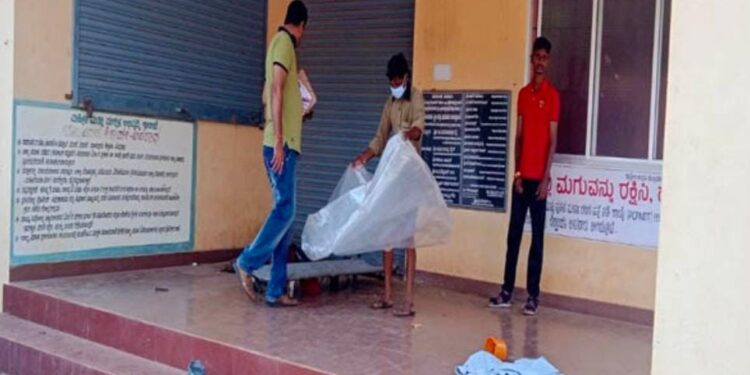 ಬಜ್ಪೆ : ಸ್ತ್ರೀ ಶಕ್ತಿ ಭವನದ ಮುಂಭಾಗ ವ್ಯಕ್ತಿಯ ಮೃತದೇಹ ಪತ್ತೆ..!!