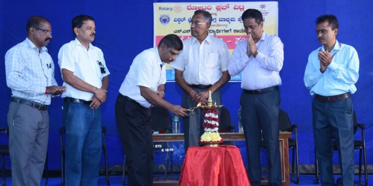 ವಿಠ್ಠಲ್ ಜೇಸೀಸ್ ಆಂಗ್ಲ ಮಾಧ್ಯಮ ಪ್ರೌಢಶಾಲೆಯಲ್ಲಿ ‘ಪರೀಕ್ಷೆ ಒಂದು ಹಬ್ಬ- ಸಂಭ್ರಮಿಸಿ’ ಕಾರ್ಯಾಗಾರ