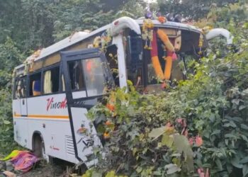 ಬೆಳ್ತಂಗಡಿ: ಶಬರಿಮಲೆ ಯಾತ್ರಿಕರ ಬಸ್ ಅಪಘಾತ : ಹಲವರಿಗೆ ಗಾಯ