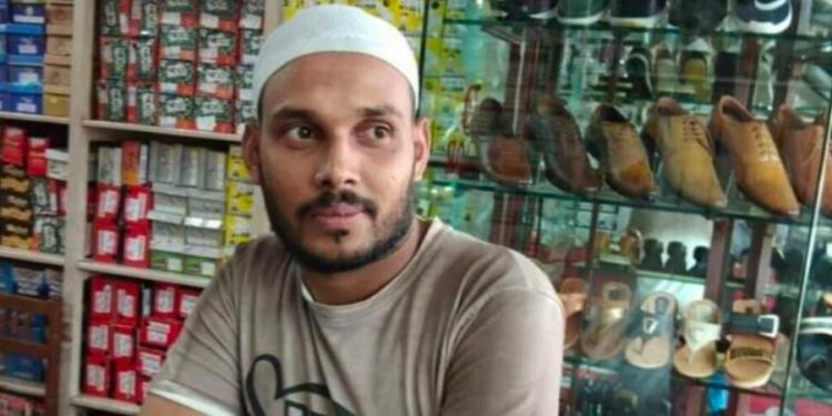 ಬಂಟ್ವಾಳ: ಪಾರ್ಸೆಲ್ ನೀಡಲು ಬಂದಿದ್ದ ಅಯ್ಯಪ್ಪ ಮಾಲಾಧಾರಿಗೆ ನಿಂದನೆ, ಜೀವಬೆದರಿಕೆ ಆರೋಪ : ಮೀನು ವ್ಯಾಪಾರಿ ವಿರುದ್ಧ ಪ್ರಕರಣ ದಾಖಲು..!!