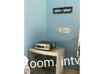 ಪುತ್ತೂರು: ಸೂತ್ರಬೆಟ್ಟುವಿನಲ್ಲಿ ಮನೆಗೆ ನುಗ್ಗಿದ ಖದೀಮರು: ನಗದು, ಟಿವಿ, ಇನ್ವರ್ಟರ್ ಬ್ಯಾಟರಿ ಕಳವು..!!