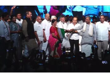 ಮಂಗಳೂರಿನಲ್ಲಿ ಪ್ರಜಾಧ್ವನಿ ಯಾತ್ರೆ ಕಾರ್ಯಕ್ರಮ : ಸಾವಿರಾರು ಮಂದಿಯ ಸಮ್ಮುಖದಲ್ಲಿ ಕೋಡಿಂಬಾಡಿ ಅಶೋಕ್ ರೈ ಕಾಂಗ್ರೆಸ್ ಸೇರ್ಪಡೆ