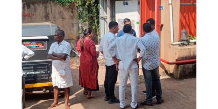 ಬಿಜೆಪಿ ರ‍್ಯಾಲಿಯ ಪ್ರಚಾರದ ವಾಹನ ಡಿಕ್ಕಿಯಾಗಿ ಬೆಳ್ತಂಗಡಿ ವಿಜಿತ್ ಮೃತ್ಯು : ಆಸ್ಪತ್ರೆಗೆ ಭೇಟಿ ನೀಡಿ, ಕುಟುಂಬಕ್ಕೆ ಸಾಂತ್ವನ ಹೇಳಿದ ಶಾಸಕ‌ ರಾಜೇಶ್ ನಾಯ್ಕ್