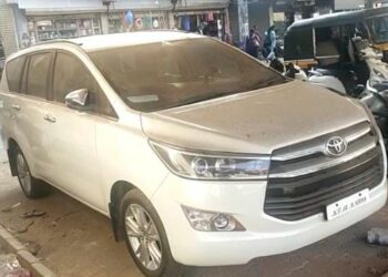 ಬಿ.ಸಿ.ರೋಡ್ ಫ್ಲೈ ಓವರ್ ನಡಿಯಲ್ಲಿ ಅನಾಥ ಸ್ಥಿತಿಯಲ್ಲಿ ಕಾರು ಪತ್ತೆ : ‘ಸ್ಯಾಂಟ್ರೋ ರವಿ’ಯದ್ದು ಎಂದು ಸಾರ್ವಜನಿಕ ವಲಯದಲ್ಲಿ ಗುಸು-ಗುಸು..!!!