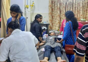 ಮಂಗಳೂರು: ವಿಷಾಹಾರ ಸೇವನೆ : 100ಕ್ಕೂ ಅಧಿಕ ನರ್ಸಿಂಗ್ ವಿದ್ಯಾರ್ಥಿಗಳು ಅಸ್ವಸ್ಥ ; ಆಸ್ಪತ್ರೆಗೆ ದಾಖಲು