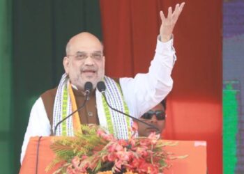 ಜಿಲ್ಲಾ ಪ್ರಮುಖರಿಗೆ ಟಾಸ್ಕ್ ಕೊಟ್ಟ ಚುನಾವಣಾ ಚಾಣಕ್ಯ : ನಾಯಕರಿಗೆ ಕ್ಲಾಸ್ ತೆಗೆದುಕೊಂಡ ಅಮಿತ್ ಶಾ..!! ಚಾಣಕ್ಯನ ಸಭೆಯಲ್ಲಿ ಏನೆಲ್ಲಾ ಆಯ್ತು..!?