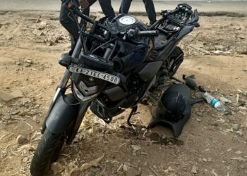 ಹುಣಸೂರಿನಲ್ಲಿ ಬೈಕ್ ಅಪಘಾತ : ಪುತ್ತೂರು ಮೂಲದ ಯುವಕರಿಗೆ ಗಾಯ..!!