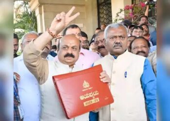 ರಾಜ್ಯ ಬಜೆಟ್ 2023-24: ಇಲ್ಲಿದೆ ಮುಖ್ಯಮಂತ್ರಿ ಬಸವರಾಜ್ ಬೊಮ್ಮಾಯಿ ರವರು ಮಂಡಿಸಿದ ಈ ಬಾರಿಯ ಬಜೆಟ್ ನ ವಿವರ ; ಯಾವ ಇಲಾಖೆಗೆ ಎಷ್ಟು ಕೋಟಿ..!!??