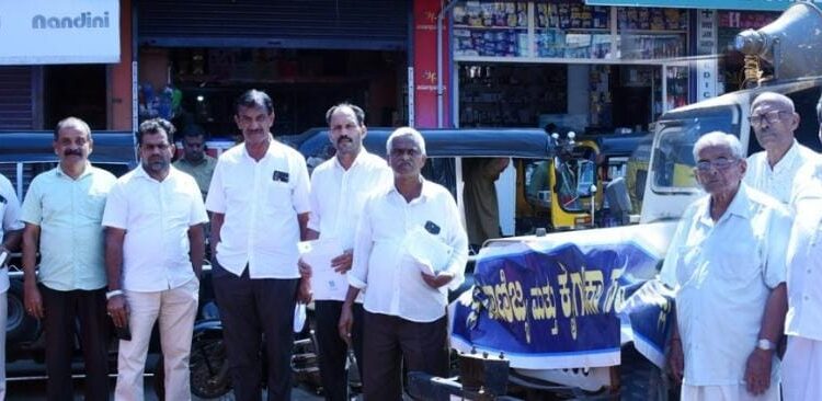 ಪುತ್ತೂರಿನಲ್ಲಿ ಸರಕಾರಿ ಮೆಡಿಕಲ್ ಕಾಲೇಜಿಗಾಗಿ ವಿಟ್ಲದ ಪ್ರಮುಖ ಬೀದಿಗಳಲ್ಲಿ ಜಾಥಾ