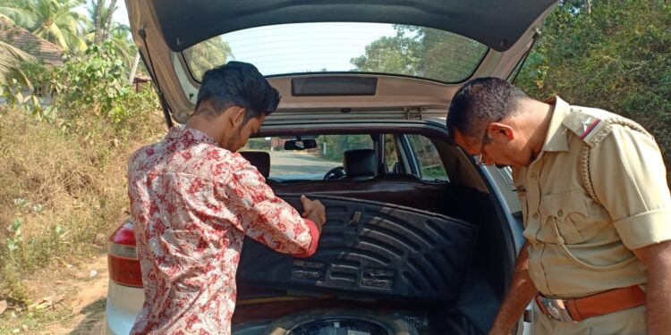 ವಿಟ್ಲ : ಮುಂಬರುವ ವಿಧಾನ ಚುನಾವಣಾ ಹಿನ್ನೆಲೆ : ಗಡಿಭಾಗಗಳಲ್ಲಿ ಪೊಲೀಸರಿಂದ ವಾಹನ ತಪಾಸಣೆ