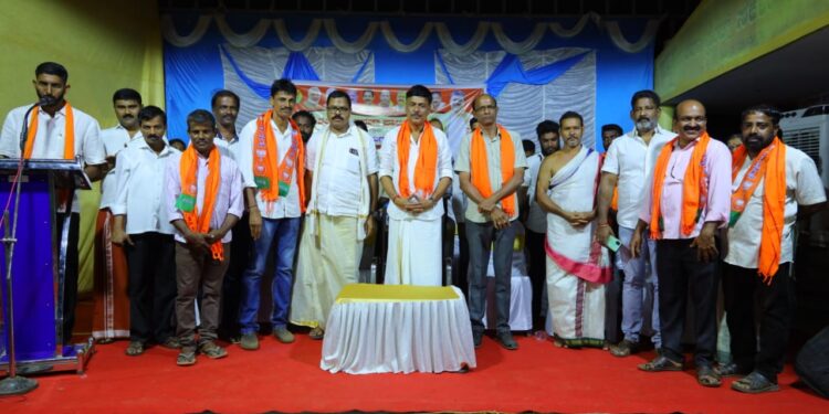 ಬಂಟ್ವಾಳ : ಶಾಸಕ ರಾಜೇಶ್ ನಾಯ್ಕ್ ಸಮ್ಮುಖದಲ್ಲಿ ವಲಯ ಕಾಂಗ್ರೆಸ್ ಅಧ್ಯಕ್ಷ ಸಹಿತ ಹಲವು ಪ್ರಮುಖರು ಬಿಜೆಪಿ ಸೇರ್ಪಡೆ..!!!