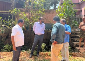 ಸೂತ್ರಬೆಟ್ಟು : ರಸ್ತೆ ನಿರ್ಮಾಣ ಕಾರ್ಯ ಪರಿಶೀಲಿಸಿದ ನಗರಸಭಾ ಅಧ್ಯಕ್ಷರು ಹಾಗೂ ಅಧಿಕಾರಿಗಳು : ಬಹು ವರುಷಗಳ ಬೇಡಿಕೆ ಈಡೇರಿಕೆಗೆ ಸ್ಥಳೀಯರಿಂದ ಮೆಚ್ಚುಗೆ