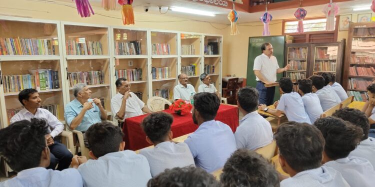 ವಿಠಲ ವಿದ್ಯಾಸಂಸ್ಥೆಗೆ ಸುಪ್ರಜಿತ್ ಫೌಂಡೇಶನ್‌ ನ ಸ್ಥಾಪಕಾಧ್ಯಕ್ಷ, ವಿಠಲ ಸುಪ್ರಜಿತ್ ಐಟಿಐನ ಗೌರವಾಧ್ಯಕ್ಷರಾದ ಅಜಿತ್ ಕುಮಾರ್ ರೈ ಭೇಟಿ