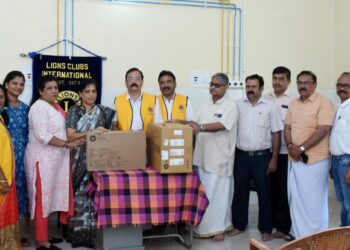 ವಿಟ್ಲ: ಲಯನ್ಸ್ ಕ್ಲಬ್ ವತಿಯಿಂದ ವಿಟ್ಲ ಸಮುದಾಯ ಆಸ್ಪತ್ರೆಗೆ ಕಂಪ್ಯೂಟರ್ ಕೊಡುಗೆ