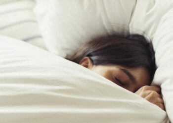 ಹೆಂಡತಿ ಜಾಸ್ತಿ ನಿದ್ದೆ ಮಾಡುತ್ತಿದ್ದಾಳೆ ಪೊಲೀಸರಿಗೆ ದೂರು ಕೊಟ್ಟ ಪತಿ..!!