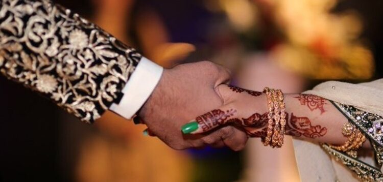 ಮದುವೆಯ ಈ ಬಂಧ ‘ಅಗ್ರಿಮೆಂಟ್’ ನ ಸಂಬಂಧ : ‘ಅಗ್ರಿಮೆಂಟ್’ ಮೂಲಕ ಹೆಂಡತಿಯರ ಮನಗೆದ್ದ ಮುದ್ದಿನ ಗಂಡ..!!!