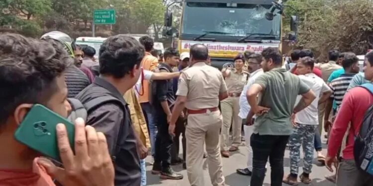 ನಂತೂರು ಸಿಗ್ನಲ್ ನಲ್ಲಿ ನಿಂತಿದ್ದ ಸ್ಕೂಟರ್ ಗೆ ಲಾರಿ ಡಿಕ್ಕಿ: ಇಬ್ಬರ ದುರ್ಮರಣ..!!