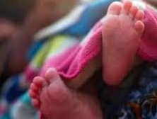 ಆಟವಾಡುತ್ತಾ ಉಂಗುರ ನುಂಗಿದ ಮಗು ಸಾವು..!!!