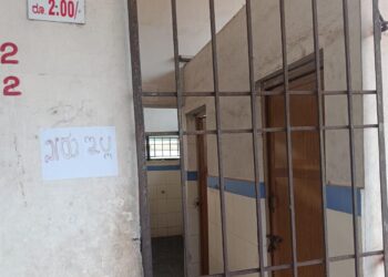 ವಿಟ್ಲ ಕೆ.ಎಸ್.ಆರ್.ಟಿ.ಸಿ ಅಧಿಕಾರಿಯ ಬೇಜವಾಬ್ದಾರಿ : ಬಸ್ ನಿಲ್ದಾಣ ಶೌಚಾಲಯದಲ್ಲೂ ನೀರಿಲ್ಲ..ಕುಡಿಯಲೂ ನೀರಿಲ್ಲ…!! ಬಾವಿ ಇದ್ದರೂ ಪಂಪ್ ಸರಿಯಿಲ್ಲ..ಅಧಿಕಾರಿ ಇದ್ದರೂ ಕರ್ತವ್ಯ ಮಾಡ್ತಿಲ್ಲ.!!