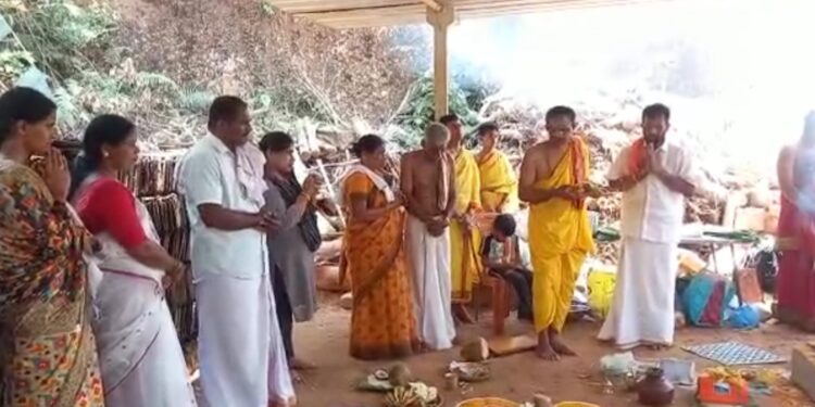 ಪ್ರವೀಣ್ ನೆಟ್ಟಾರು ನಿವಾಸಕ್ಕೆ ಭೇಟಿ ನೀಡಿ, ತಂದೆ-ತಾಯಿಯ ಆಶೀರ್ವಾದ ಪಡೆದ ಅರುಣ್ ಕುಮಾರ್ ಪುತ್ತಿಲ