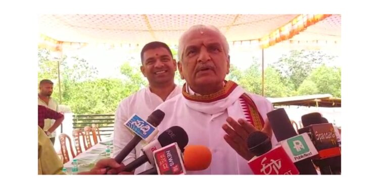 ಭಾರತೀಯ ಜನತಾ ಪಾರ್ಟಿಗಿಂತ ಮೇಲಿನ ಹಿಂದುತ್ವವಿಲ್ಲ.., ಪುತ್ತಿಲ ಯಾವತ್ತೂ ಹಿಂದುತ್ವಕ್ಕಾಗಿ ಕೆಲಸ ಮಾಡ್ಲಿಲ್ಲ..!!- ಡಾ. ಪ್ರಭಾಕರ್ ಭಟ್ ಕಲ್ಲಡ್ಕ