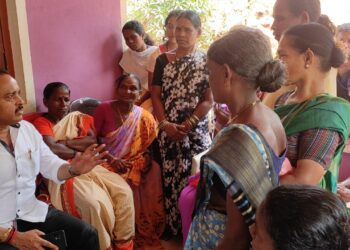 ‘ಈರ್ ಎಂಕ್ಲೆಗ್ ಸಹಾಯ ಮಲ್ತರ್.., ಇರೆಗೇ ವೋಟು ಪಾಡುವೊ’ ; ಅಶೋಕ್ ರೈ ಪ್ರಚಾರ ಸಭೆಯಲ್ಲಿ ಮಹಿಳೆಯರಿಂದ ಆಶೀರ್ವಾದ