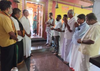 ಪುತ್ತೂರು : ಅಶೋಕ್ ರೈಯವರಿಗೆ ಚುನಾವಣೆಯಲ್ಲಿ ಸ್ಪರ್ಧಿಸಲು ಅವಕಾಶ ಸಿಗಬೇಕೆಂದು ಪ್ರಾರ್ಥನೆ: ದೇವಸ್ಥಾನ, ಮಸೀದಿ, ಚರ್ಚ್ ಸಹಿತ 50ಕ್ಕೂ ಅಧಿಕ ಧಾರ್ಮಿಕ ಕೇಂದ್ರಗಳಲ್ಲಿ ಅಭಿಮಾನಿಗಳಿಂದ ಸಾಮೂಹಿಕ ಪೂಜೆ