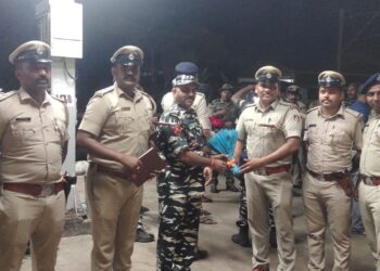 ಚುನಾವಣಾ ಹಿನ್ನೆಲೆ : ದ.ಕ. ಜಿಲ್ಲೆಗೆ 4 ಸಿ.ಆರ್.ಪಿ.ಎಫ್ ಕಂಪನಿಗಳು ಆಗಮನ ; ಪುತ್ತೂರು ಸಹಿತ ಹಲವು ತಾಲೂಕುಗಳಲ್ಲಿ ಕರ್ತವ್ಯಕ್ಕೆ ನಿಯೋಜನೆ