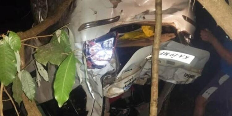 ಚಾರ್ಮಾಡಿ ಘಾಟ್ ನಲ್ಲಿ ಕಂದಕಕ್ಕೆ ಉರುಳಿದ ಗ್ರಾ.ಪಂ. ಅಧ್ಯಕ್ಷರಿದ್ದ ಕಾರು : ಓರ್ವ ಮಹಿಳೆ ಮೃತ್ಯು..!!!