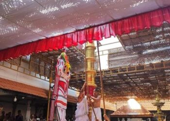 ಪುತ್ತೂರು : ಶ್ರೀ ಮಹಾಲಿಂಗೇಶ್ವರ ದೇವರ ವರ್ಷಾವಧಿ ಜಾತ್ರೋತ್ಸವ : ಧ್ವಜಾರೋಹಣ
