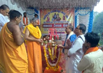 ಮಾಣಿ : ಬಾನೊಟ್ಟು ಶ್ರೀ ಉಮಾಮಹೇಶ್ವರ ಸಾನ್ನಿಧ್ಯದಲ್ಲಿ ನಡೆದ ‘ಅಖಂಡ ಏಕಾಹ ಭಜನಾ’ ಕಾರ್ಯಕ್ರಮ ಸಂಪನ್ನ