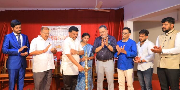 ಅಕ್ಷಯ ಕಾಲೇಜಿನಲ್ಲಿ ದಿಕ್ಸೂಚಿ ಕಾರ್ಯಗಾರ