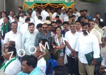 ಕಾಂಗ್ರೆಸ್ ತೊರೆದು ಅಧಿಕೃತವಾಗಿ ಜೆಡಿಎಸ್ ಸೇರ್ಪಡೆ : ‘ಪುತ್ತೂರು ಕ್ಷೇತ್ರದಲ್ಲಿ ದಳದ ಬಾವುಟವನ್ನು ಹಾರಿಸುತ್ತೇವೆ’..- ದಿವ್ಯಪ್ರಭಾ ಗೌಡ