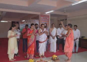 ಪುತ್ತೂರು : ಕಾಂಗ್ರೆಸ್ ಅಭ್ಯರ್ಥಿ ಅಶೋಕ್ ಕುಮಾರ್ ರೈ ರವರ ಚುನಾವಣಾ ಕಚೇರಿ ಉದ್ಘಾಟನೆ