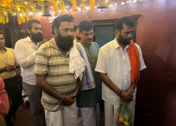 ಪುತ್ತೂರು : ಶ್ರೀ ಮಹಾಲಕ್ಷ್ಮೀ ದೇವಸ್ಥಾನ ಲಕ್ಷ್ಮೀ ದೇವಿ ಬೆಟ್ಟಕ್ಕೆ ಪಕ್ಷೇತರ ಅಭ್ಯರ್ಥಿ ಅರುಣ್ ಕುಮಾರ್ ಪುತ್ತಿಲ ಭೇಟಿ
