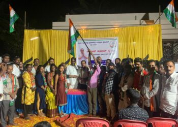 ತಾರಿಗುಡ್ಡೆ : ಕಾಂಗ್ರೆಸ್ ಅಭ್ಯರ್ಥಿ ಅಶೋಕ್ ರೈ ನೇತೃತ್ವದಲ್ಲಿ ಜೆಡಿಎಸ್,  ಎಸ್.ಡಿ.ಪಿ.ಐ ಕಾರ್ಯಕರ್ತರು ಕಾಂಗ್ರೆಸ್ ಸೇರ್ಪಡೆ
