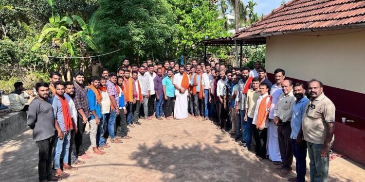 ಪಾಂಗ್ಳಾಯಿ : ಪಕ್ಷೇತರ ಅಭ್ಯರ್ಥಿ ಅರುಣ್ ಪುತ್ತಿಲ ರವರಿಂದ ಪ್ರಚಾರ ಸಭೆ