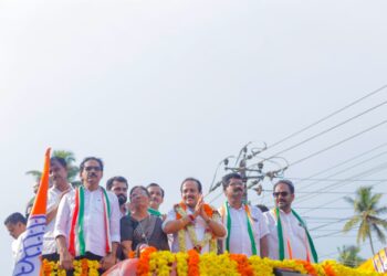 ಪುತ್ತೂರು : ಕಾಂಗ್ರೆಸ್ ಅಭ್ಯರ್ಥಿ ಅಶೋಕ್ ಕುಮಾರ್ ರೈ ‘ಬೃಹತ್ ರೋಡ್ ಶೋ’