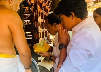 ಕಾಂಗ್ರೆಸ್ ಅಭ್ಯರ್ಥಿ ಅಶೋಕ್ ರೈ ರವರಿಂದ ಮಠಂತಬೆಟ್ಟು ಶ್ರೀ ಮಹಿಷಮರ್ದಿನೀ ದೇವಸ್ಥಾನದಲ್ಲಿ ವಿಶೇಷ ಪ್ರಾರ್ಥನೆ