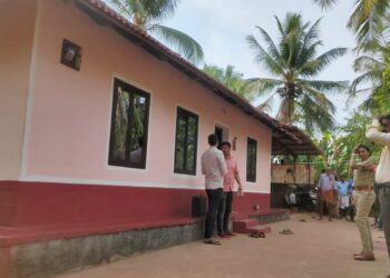 ಬನ್ನೂರು : ಹಾಡಹಗಲೇ ಮನೆಗೆ ನುಗ್ಗಿದ ಖದೀಮರು : ಲಕ್ಷಾಂತರ ರೂ. ಮೌಲ್ಯದ ಚಿನ್ನಾಭರಣ ಕಳವು..!!!