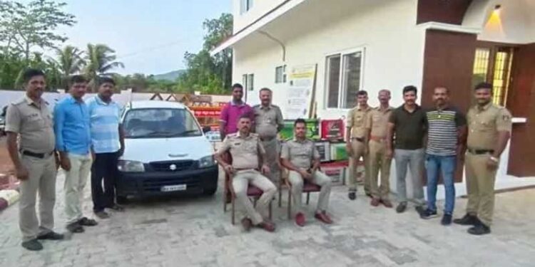 ಧರ್ಮಸ್ಥಳ ಪೊಲೀಸರ ಕಾರ್ಯಚರಣೆ : ದಕ್ಷಿಣ ಕನ್ನಡ ಜಿಲ್ಲೆಯ 9 ಶಾಲೆಗಳಲ್ಲಿ ಬ್ಯಾಟರಿ ಕಳವುಗೈದ ಆರೋಪಿಗಳ ಬಂಧನ..!!