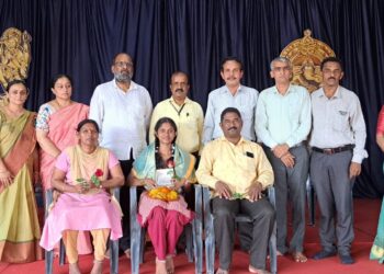 ವಿವೇಕಾನಂದ ಆಂಗ್ಲ ಮಾಧ್ಯಮ ಶಾಲೆಯಲ್ಲಿ ಹತ್ತನೇ ತರಗತಿ ವಿಶೇಷ ಸಾಧಕರಿಗೆ ಗೌರವಾರ್ಪಣೆ