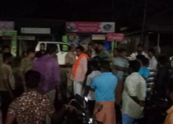 ಕಾವು : ಅರುಣ್ ಪುತ್ತಿಲ ರವರ ಫ್ಲೆಕ್ಸ್ ಗೆ ಕಲ್ಲು ತೂರಾಟ : ಅಭಿಮಾನಿಗಳಿಂದ ಆಕ್ರೋಶ