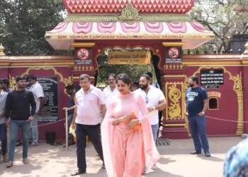 ಕುತ್ತಾರು ಕೊರಗಜ್ಜನ ಕ್ಷೇತ್ರಕ್ಕೆ ನಟಿ ರಚಿತರಾಮ್ ಭೇಟಿ