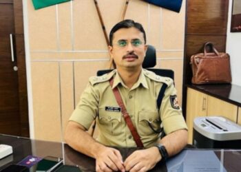 ಬಿಜೆಪಿ ನಾಯಕರ ಶ್ರದ್ಧಾಂಜಲಿ ಬ್ಯಾನರ್ ಪ್ರಕರಣದಲ್ಲಿ ವಶಕ್ಕೆ ಪಡೆದ ಕಾರ್ಯಕರ್ತರ ಮೇಲೆ ಪೊಲೀಸ್ ದೌರ್ಜನ್ಯ : ‘ಸತ್ಯಾಂಶ ತಿಳಿದುಕೊಳ್ಳಲು ವಿಚಾರಣೆ ಕೈಗೊಳ್ಳಲಾಗುವುದು’- ದ.ಕ. ಎಸ್.ಪಿ.