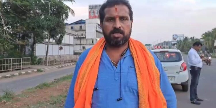 ‘ಮತಾಂತರ ನಿಷೇಧ ಕಾಯ್ದೆ ಹಿಂಪಡೆಯುವ ತೀರ್ಮಾನವನ್ನು ಸರಕಾರ ಕೈ ಬಿಡಬೇಕು…ಇಲ್ಲವಾದಲ್ಲಿ ಉಗ್ರ ಹೋರಾಟ’- ಮುರಳಿಕೃಷ್ಣ ಹಸಂತಡ್ಕ