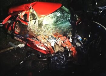 ಸುಳ್ಯ :  ಕಾರು-ಕಂಟೈನರ್ ನಡುವೆ ಅಪಘಾತ..!!