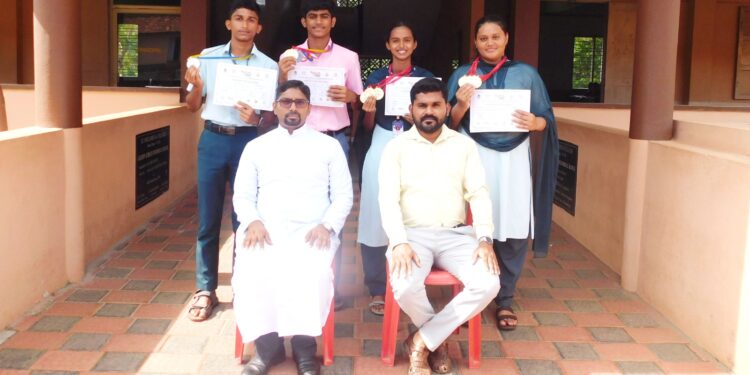 ರಾಷ್ಟ್ರಮಟ್ಟದ ಈಜು ಸ್ಪರ್ಧೆಯಲ್ಲಿ ಫಿಲೋಮಿನಾ ಪಿಯು ಕಾಲೇಜಿಗೆ ಹಲವು ಪ್ರಶಸ್ತಿ