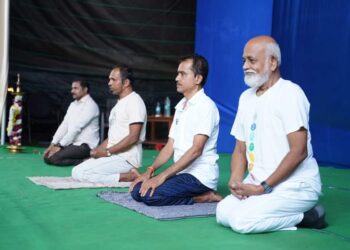 ವಿಠ್ಠಲ್ ಜೇಸಿಸ್ ಆಂಗ್ಲ ಮಾಧ್ಯಮ ಪ್ರೌಢಶಾಲೆಯಲ್ಲಿ ವಿಶ್ವ ಯೋಗ ದಿನಾಚರಣೆ