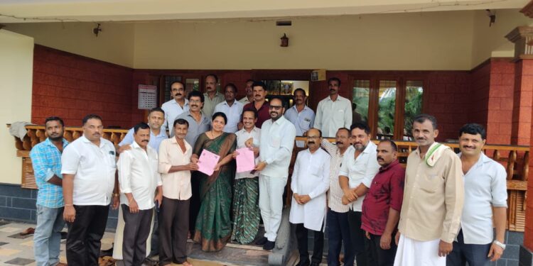 ನಿಡ್ಪಳ್ಳಿ ಗ್ರಾ.ಪಂ. ಅಭ್ಯರ್ಥಿ ಸತೀಶ್ ಶೆಟ್ಟಿ ಪರವಾಗಿ ಹೇಮನಾಥ್ ಶೆಟ್ಟಿ ನೇತೃತ್ವದಲ್ಲಿ ಮತಯಾಚನೆ